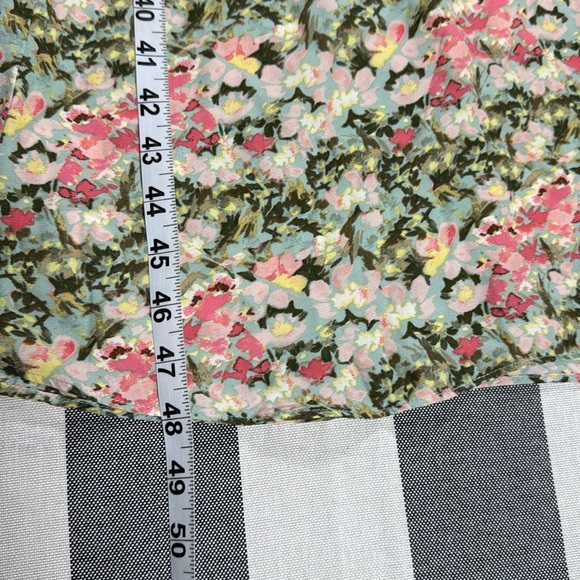 Loft Floral V-Neck Button Closure Midi Dress Short Sleeve 100% Rayon A line L - Picture 9 of 11